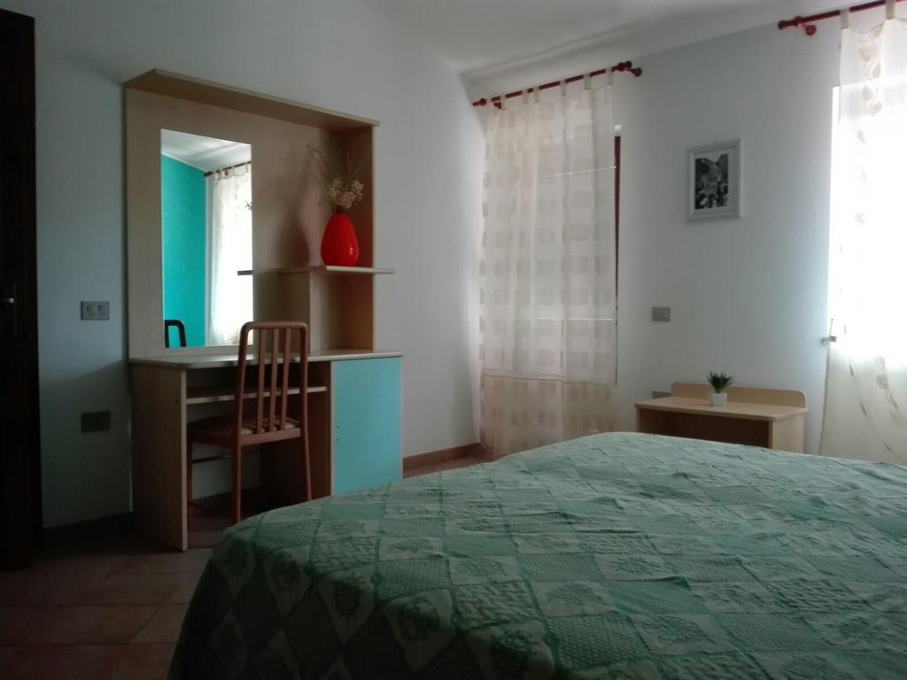 Hotel Santigu Cunventu Domus De Maria Zewnętrze zdjęcie